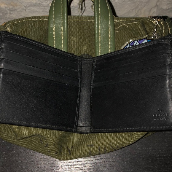 *SOLD* Gucci wallet (2016) - Picture 3 of 4